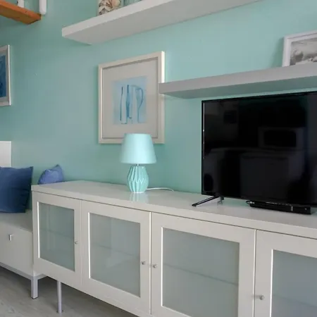 Holidays Blue Miami 17 *