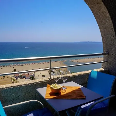 Holidays Blue Miami 17 * Empuriabrava
